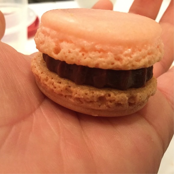 Meet your Posher, Katie - Picture 1 of 1